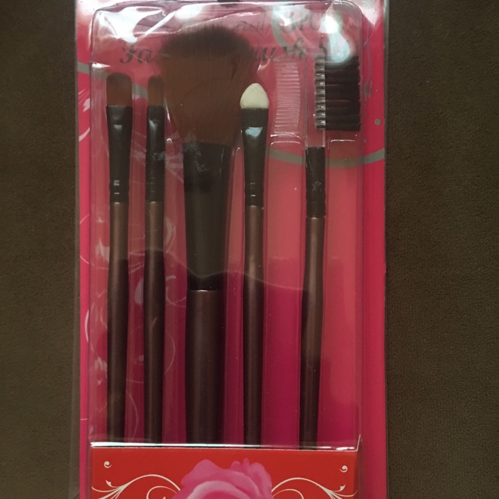 Professional 5 Piece Fashion Brush Set